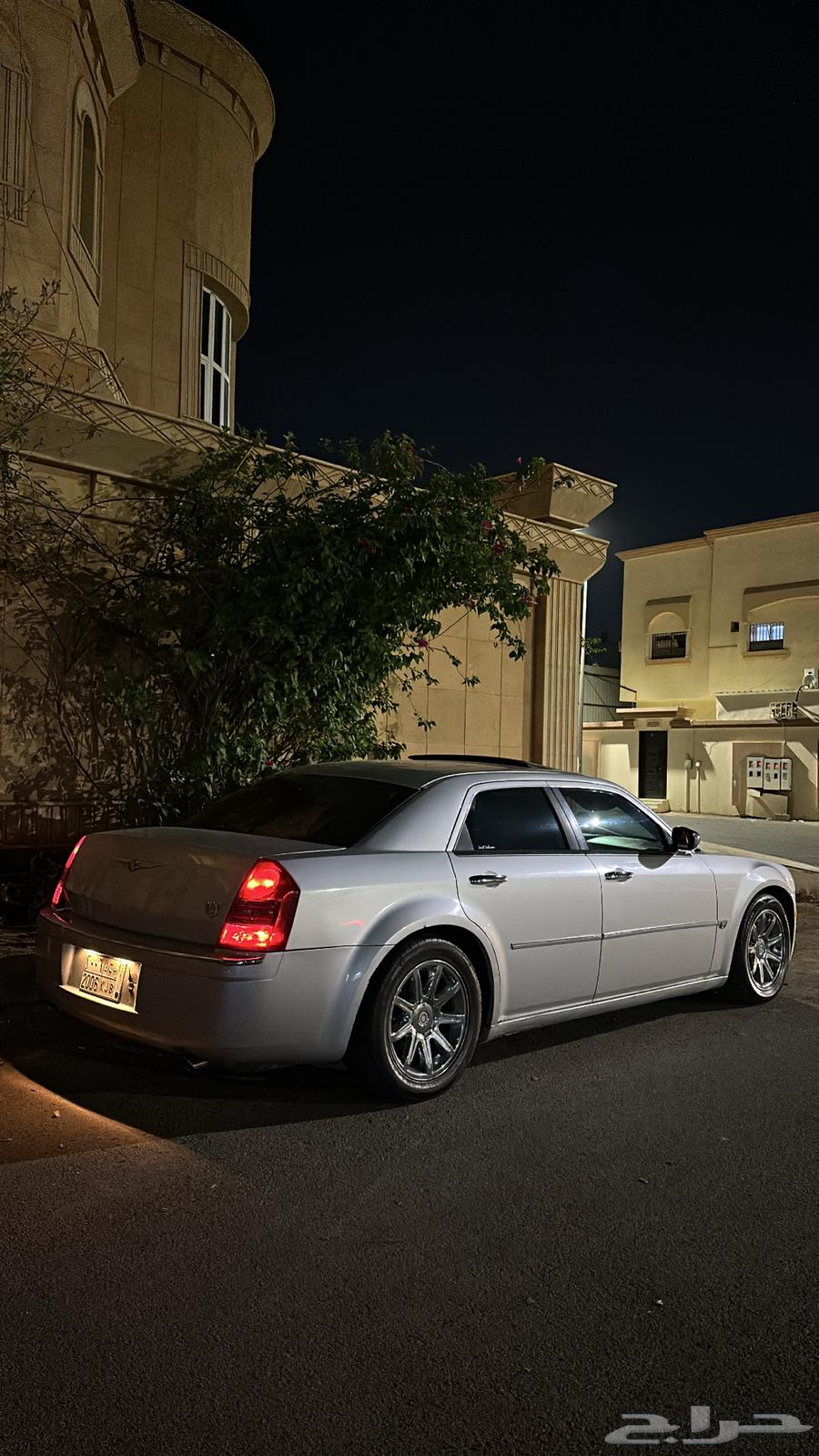 كرايزلر 2006 C300 HEMI63673969350531110