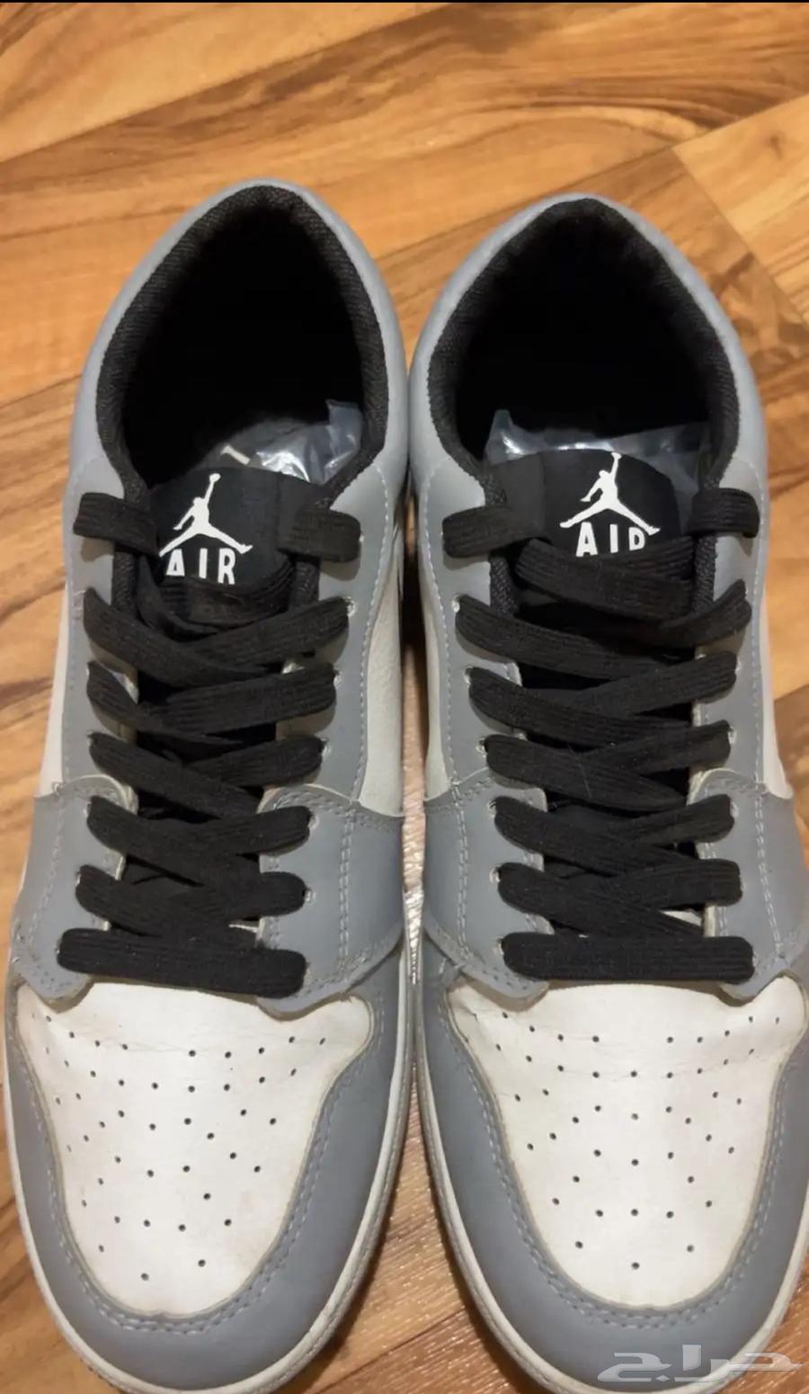 Authentic and very clean Nike shoe63655610715523111