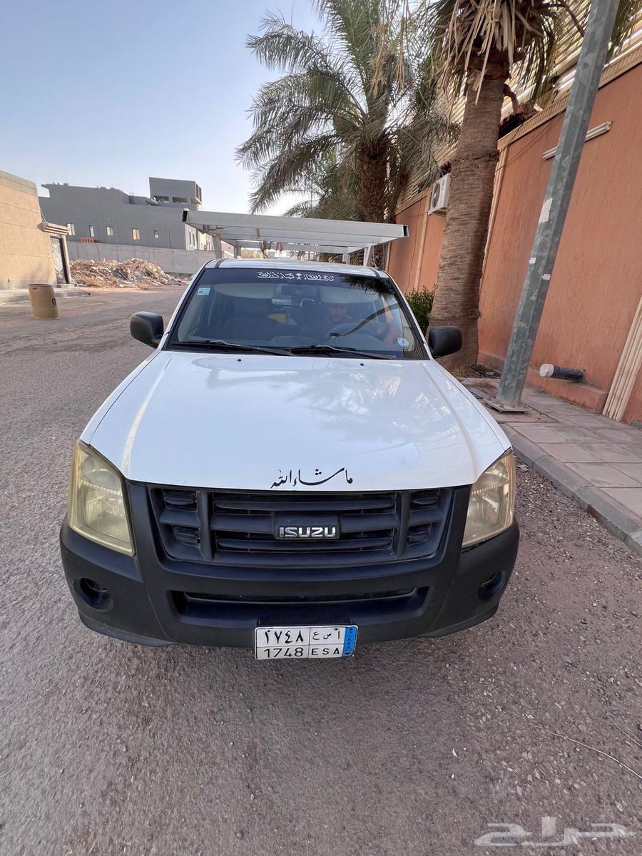اسوزو ديماكس2009ديزل للبيع جير وماكينه علي الشرط63677055570051111