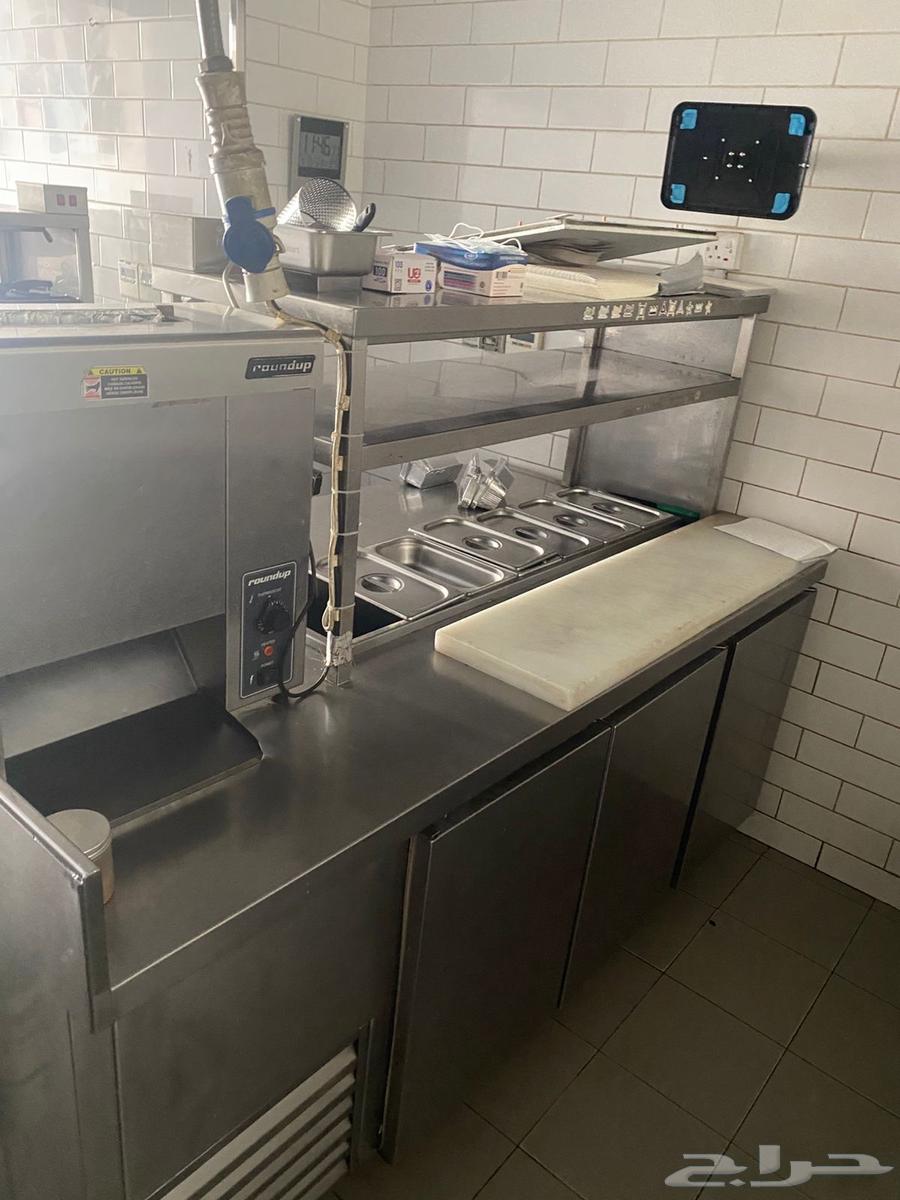 شراء معدات مطاعم وفنادق وكفهات مخابز63671804216579110