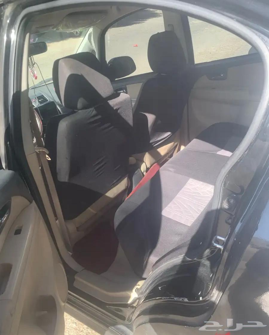 سوزوكيSX4 201063679204211458114
