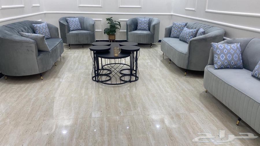 Sofa and kitchen for sale63655526393859110