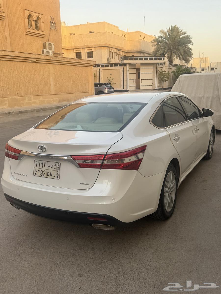 Avalon 2015 model first owner63698949929731113