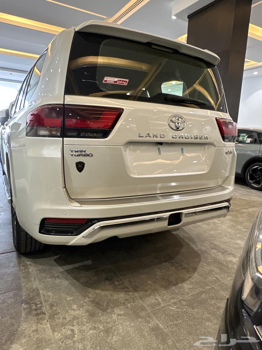 Land Cruiser (L5 GXR LAND CRUISER)63675755937025112