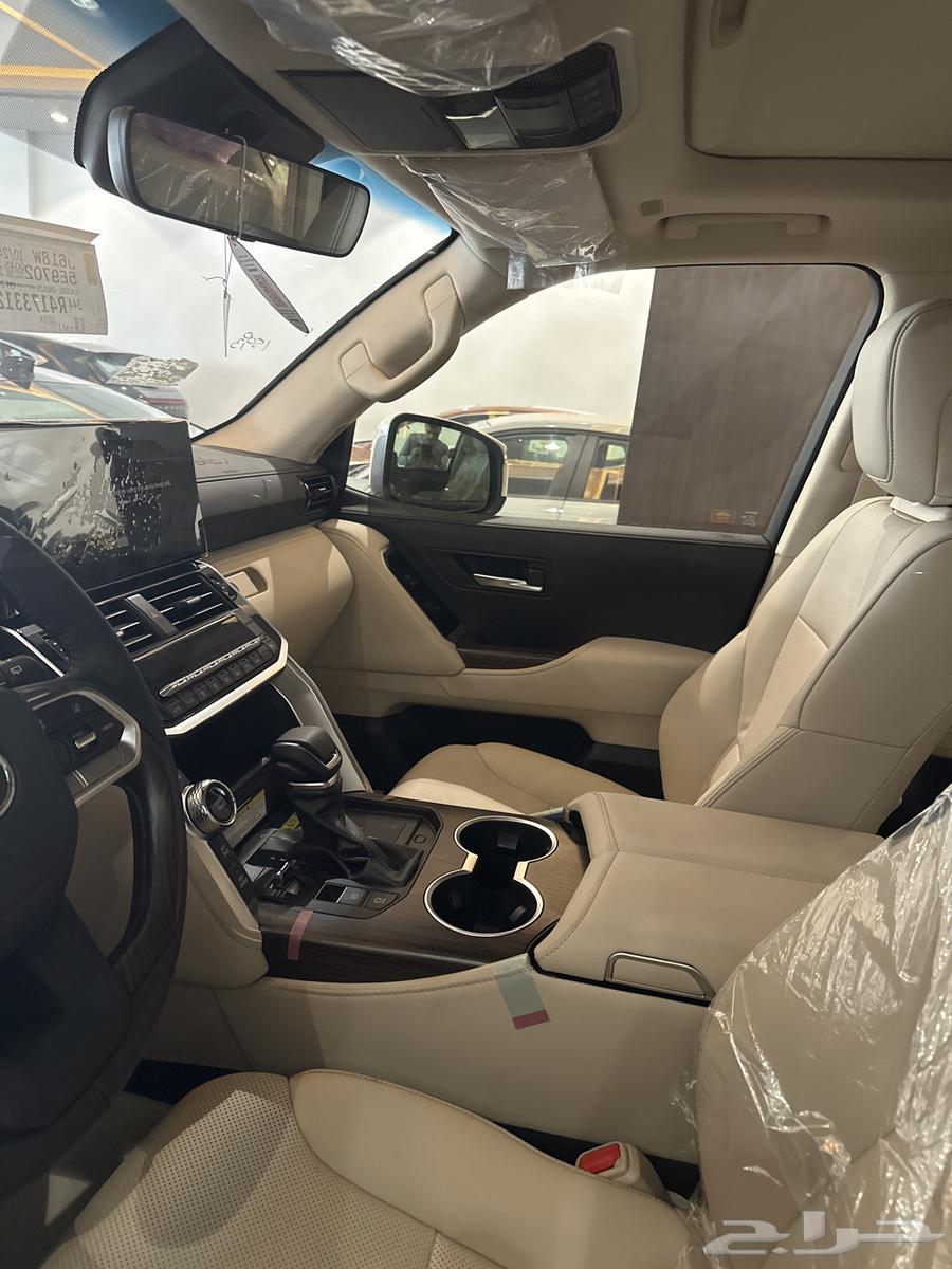 Land Cruiser (L5 GXR LAND CRUISER)63675755937025111