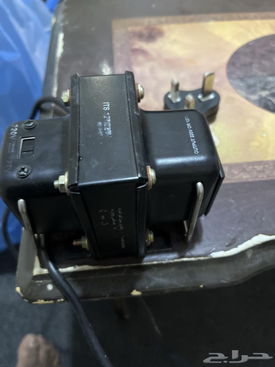Small electric converter priced at 70 riyals, works without any issues63678994896769111