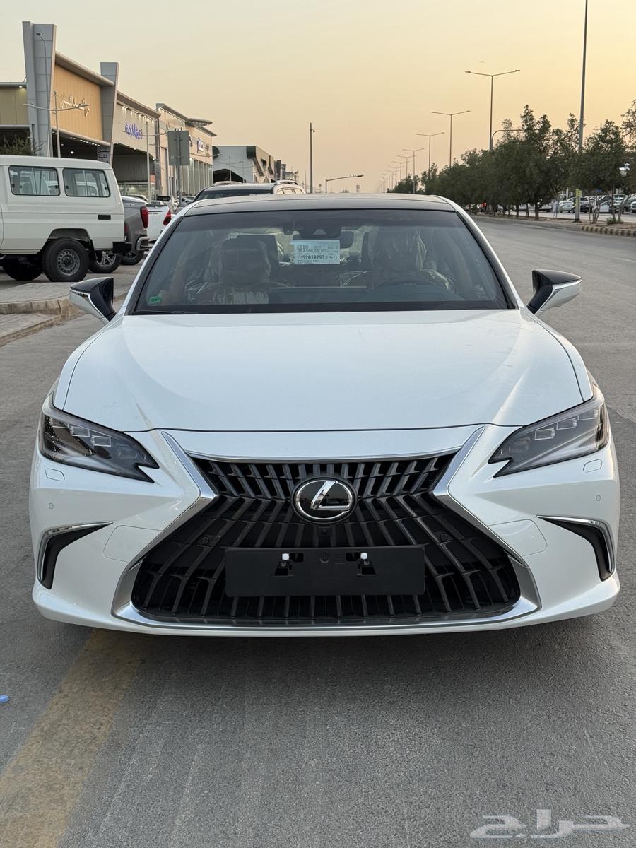 لكزس 2025 خليجي ES350 DD كاش واقساط63680706188161110