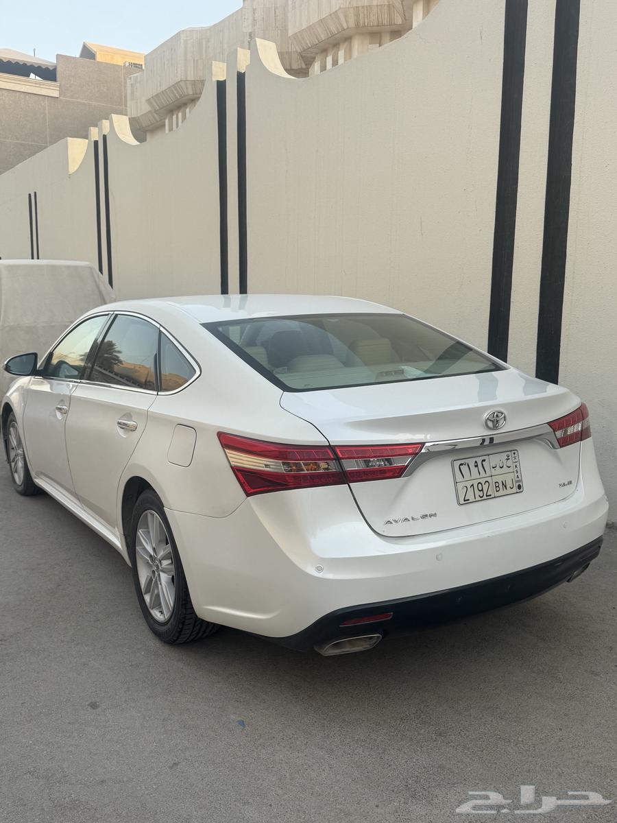 Avalon 2015 model first owner63698949929731111