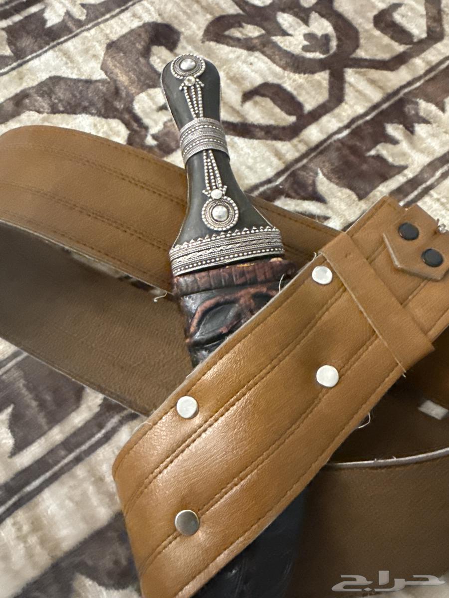 Ancient natural horn dagger63655506528385110