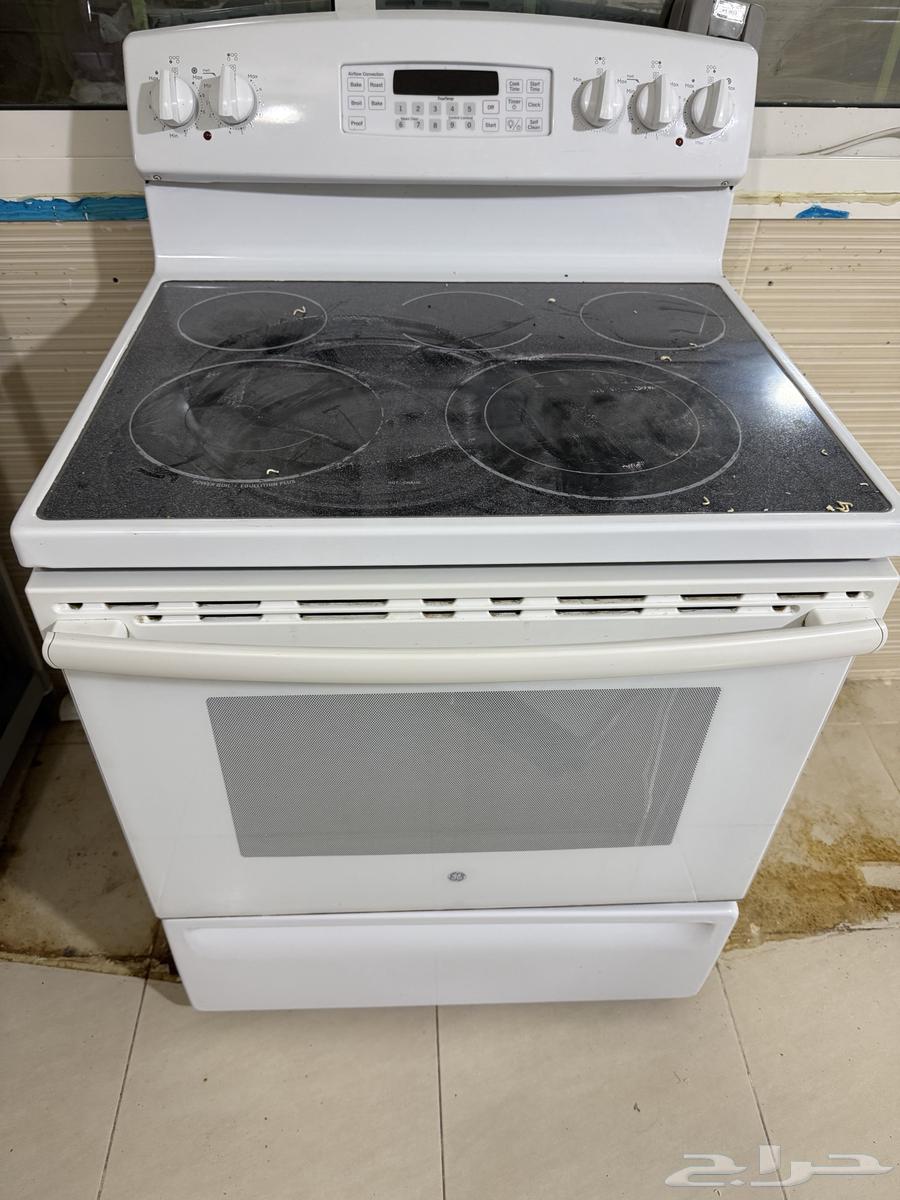 Gas stove and electric oven, clean, almost new63655610843650110