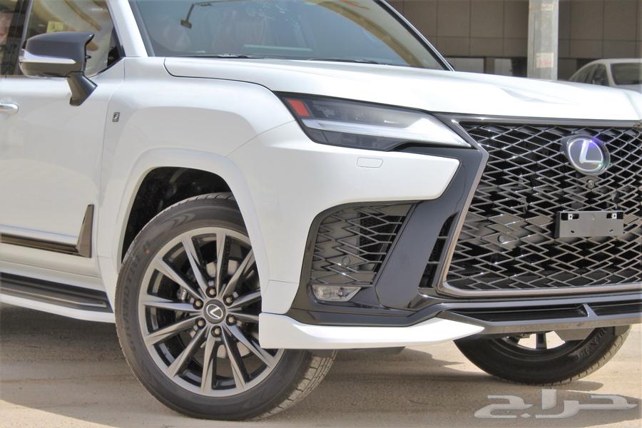 Lexus - LX600 F Sport - Gulf Specification - 202563678441809410114