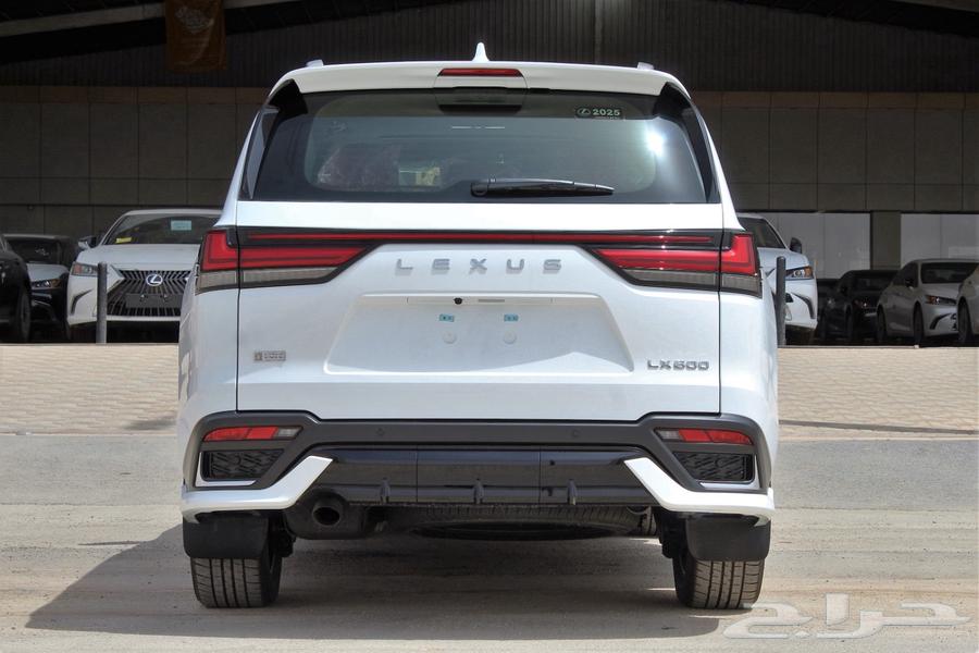 Lexus - LX600 F Sport - Gulf Specification - 202563678441809410113