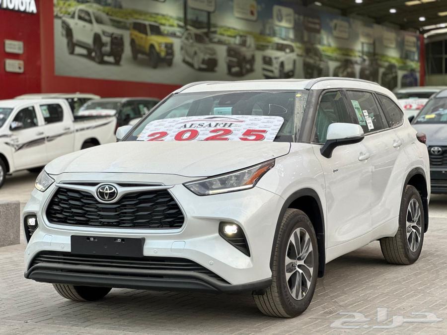 Own a Highlander GLE with a two-payment system at Al-Rajhi Bank without profit margin63678905212161113