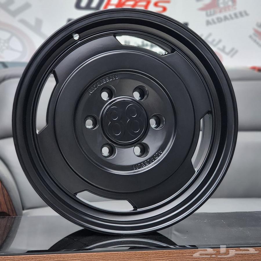 Tires and rims with different types63671891755779111