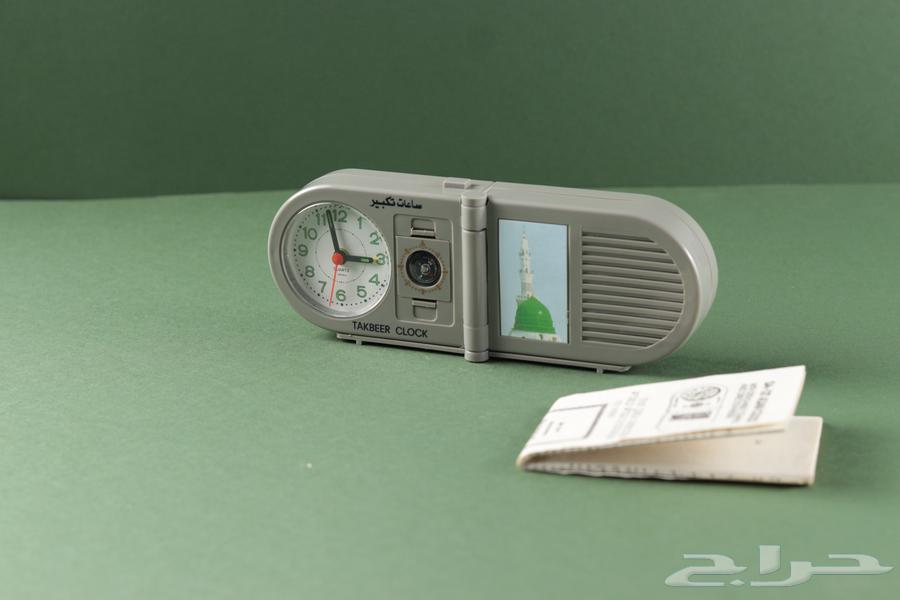 Old parts, cameras, radio, and new phone in box63655523553538113