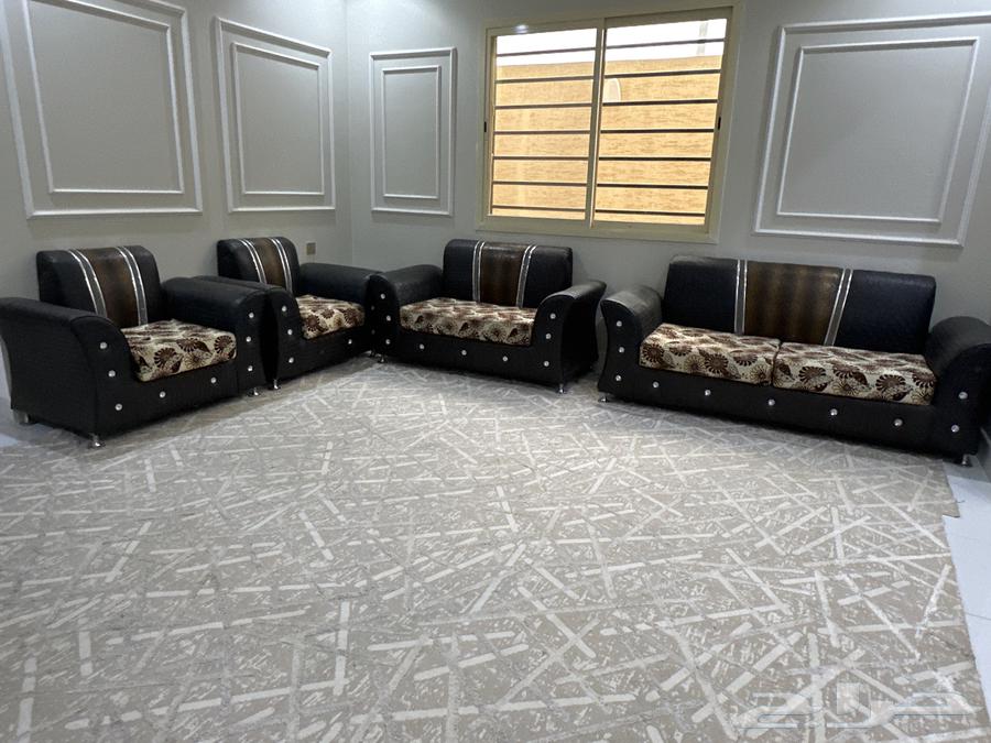 Sofa for sale, free of dents and defects, clean use63655424172802110