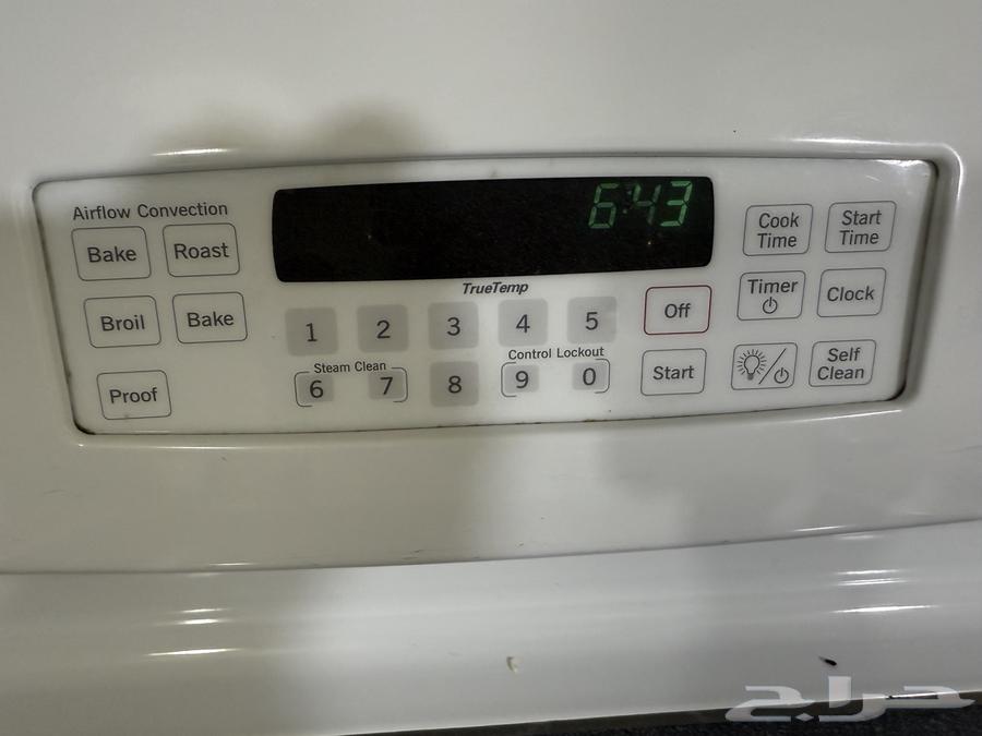 Gas stove and electric oven, clean, almost new63655610843650112