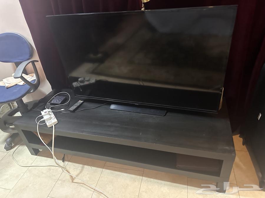 شاشتين تلفاز للبيع حجم الوسط والكبير63655519918593110