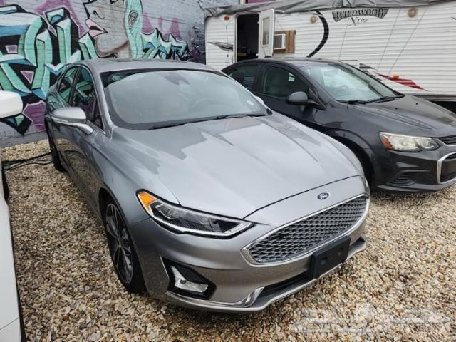 Ford Fusion Titanium 202063676356113283113