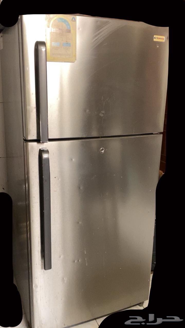 Refrigerator, gas stove, and electric fan63655515210115111
