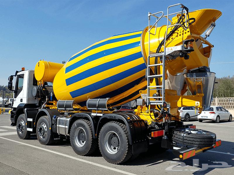 Concrete and Mixer63673146749313110