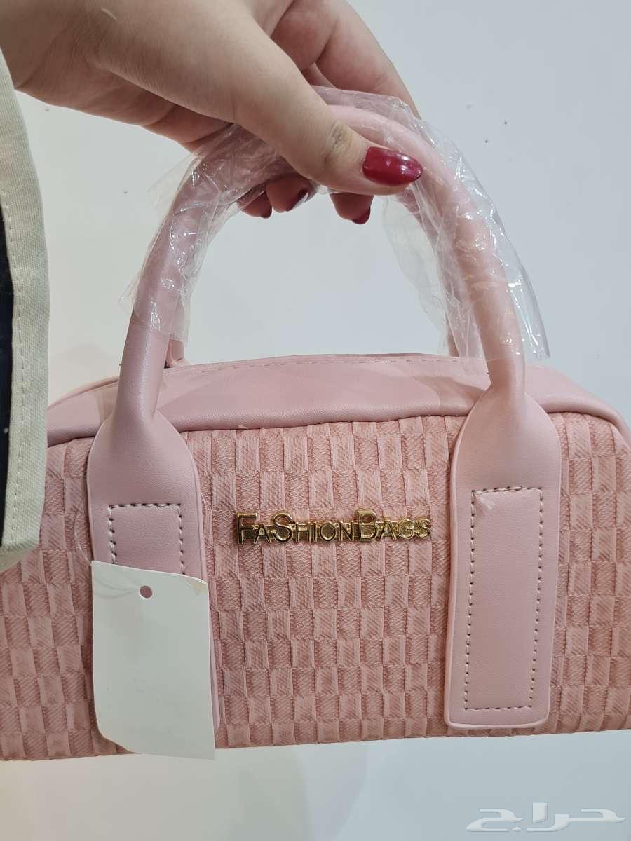 عرض خاص يوجد لدينا شنط جديده تناسب جميع المناسبات63655524559874113