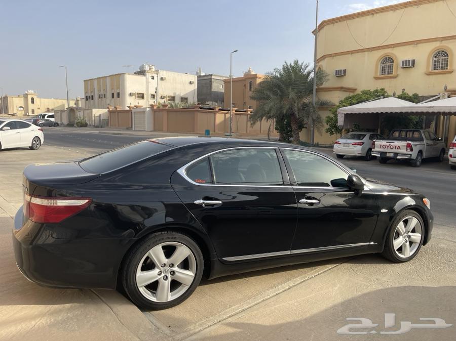 Lexus LS460 - Al-Ahsa63677325533955110