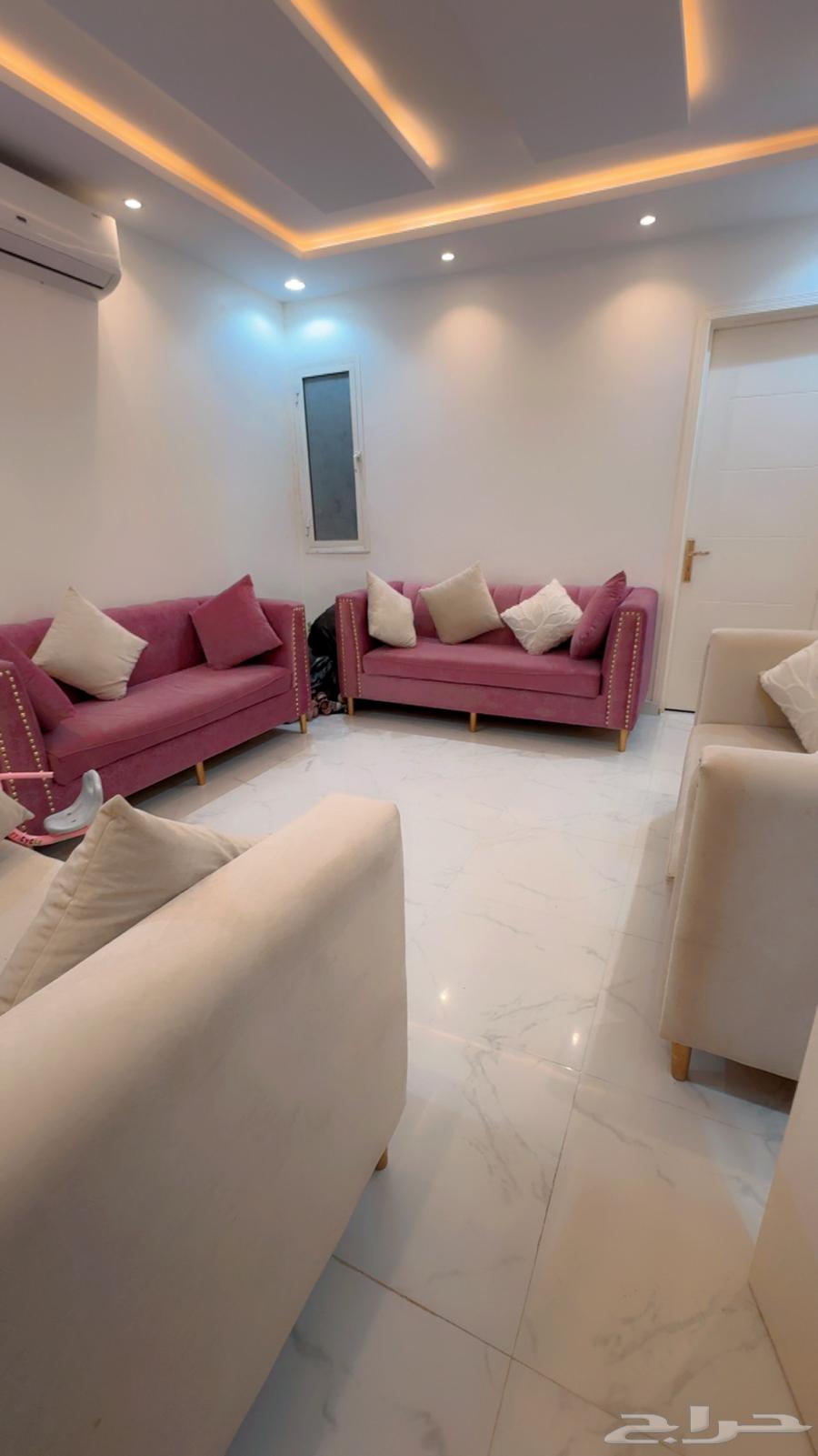 Sofa for sale63657497612162112