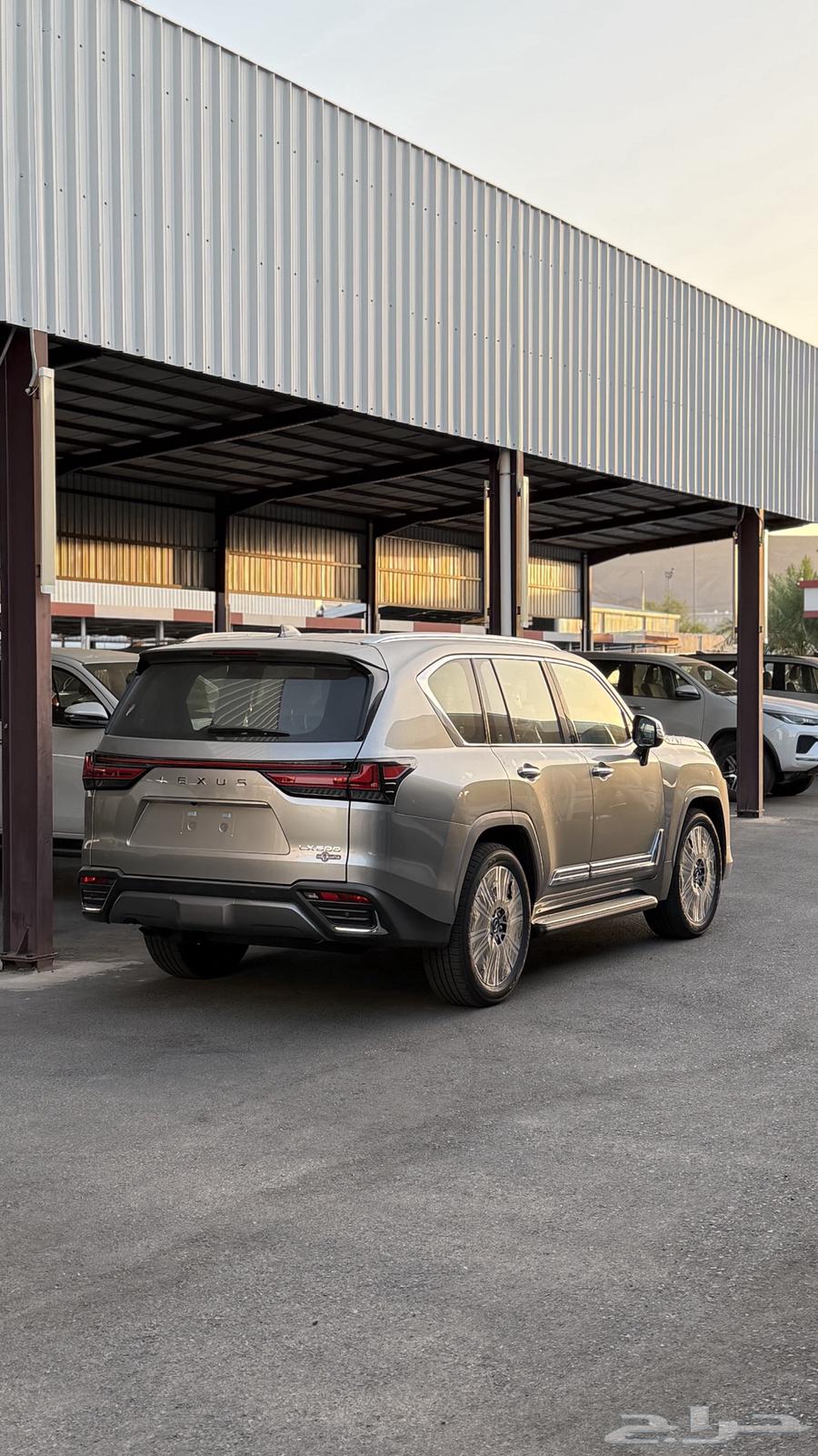 Lexus LX600BB Model 202563699263050243114
