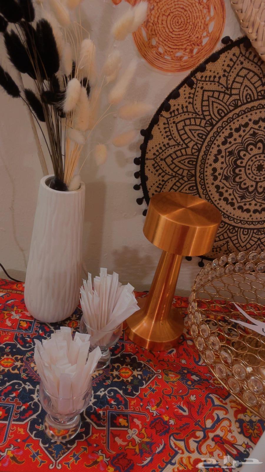 Wooden welcome stand for rent, complete with all accessories 20063656055231873112