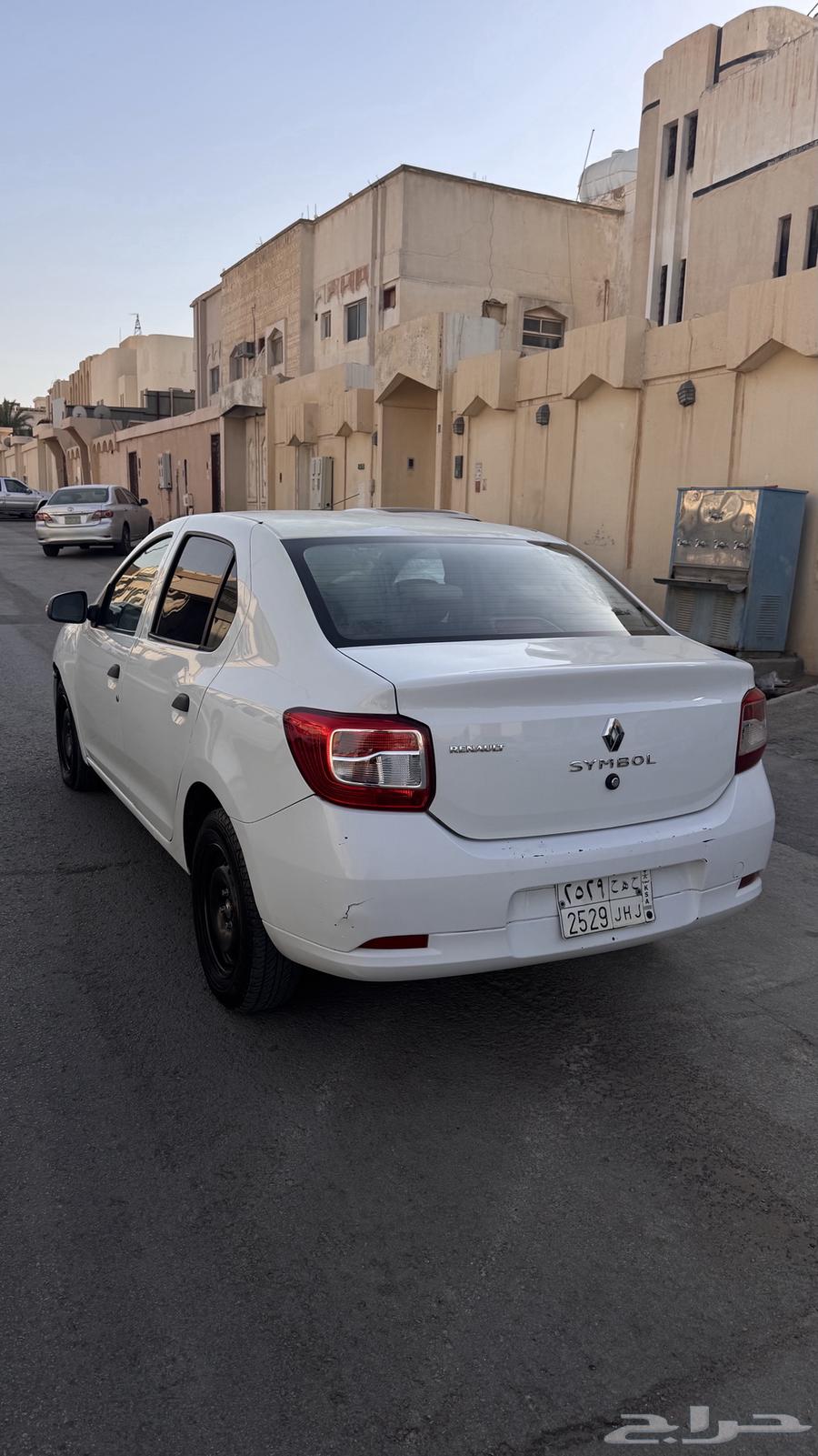 للبيع رينو لوجان 201563699381266434110