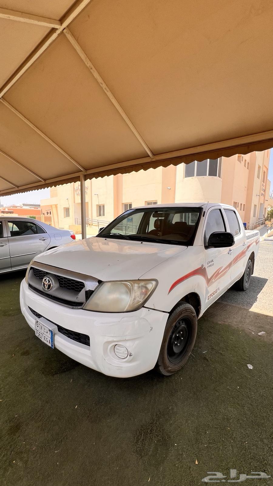 HiLux 11 GLX63698972210818111