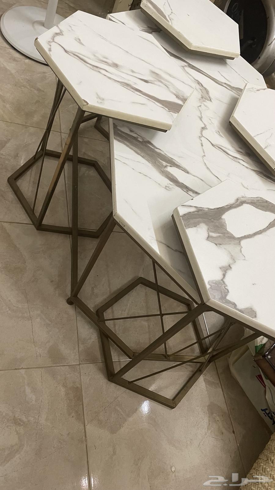 طاولة للبيع63655807238915111
