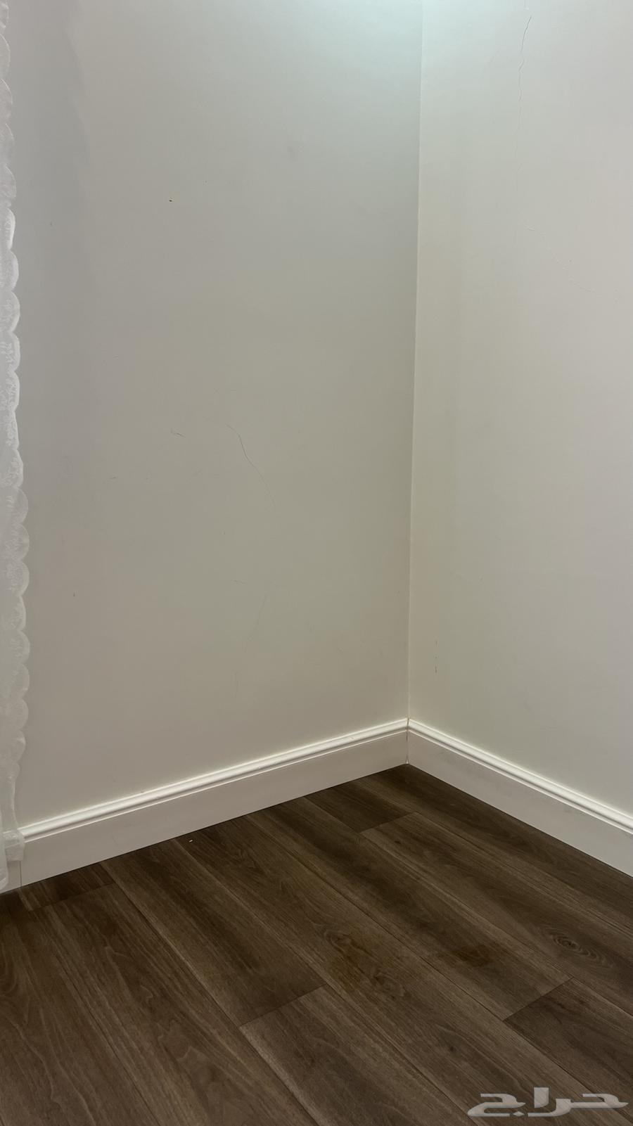 فينيل للبيع نظيف وجوده عاليه63657593163521110