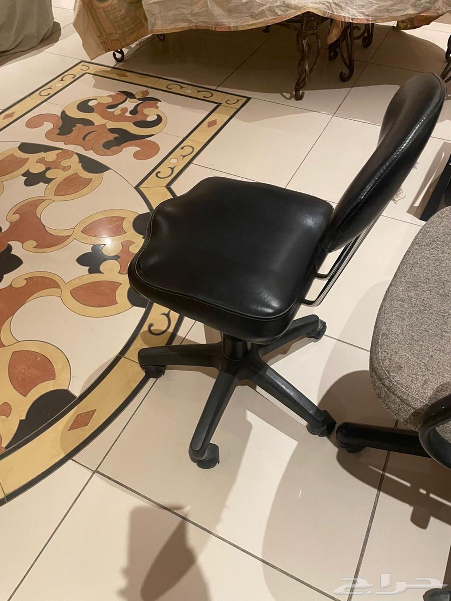 Office chairs and other items for urgent sale63667537519234114