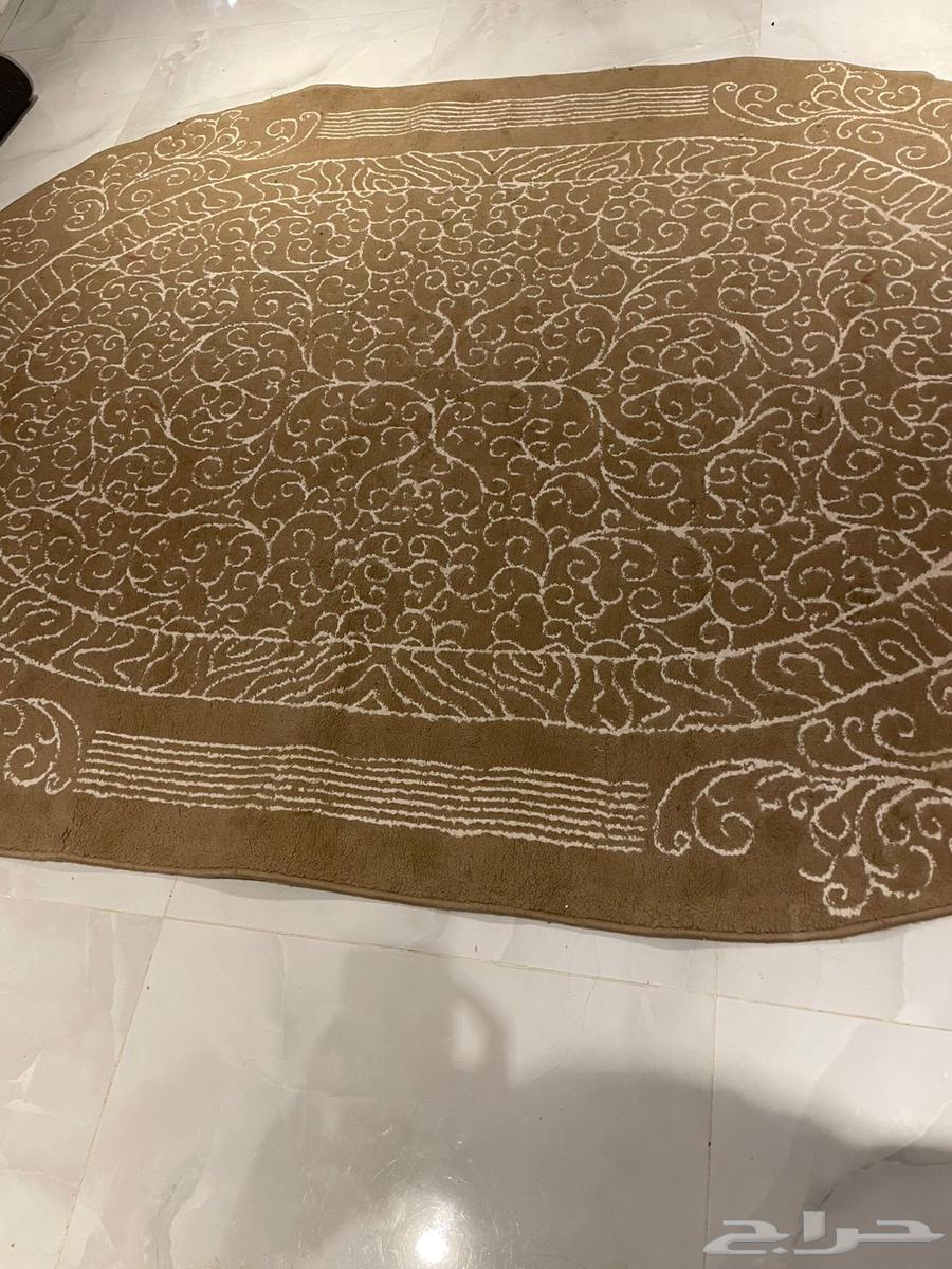 Carpet and tables for sale63656134490115111