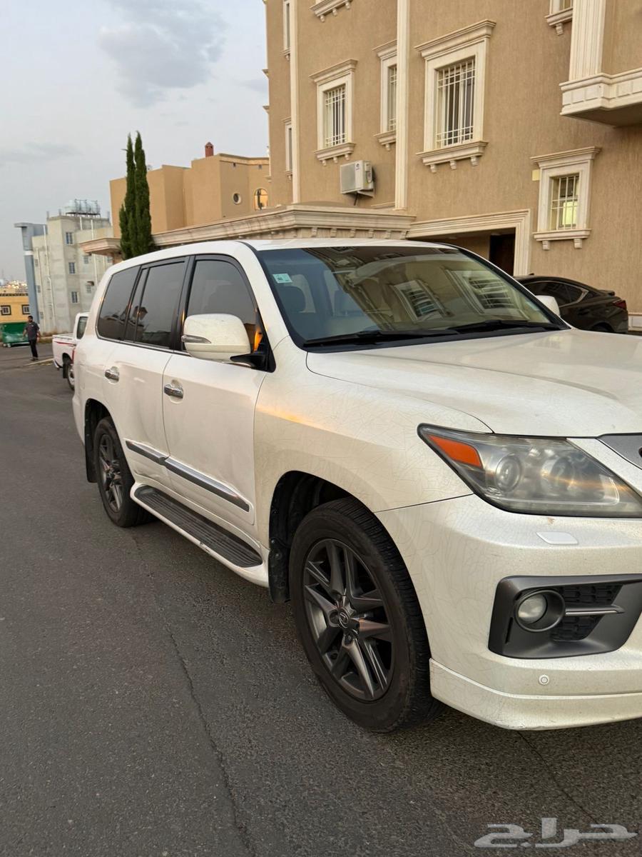 Lexus SUV 201463699388982146113