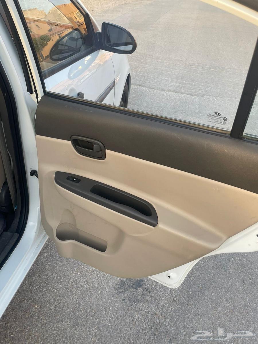 2010 Accent for sale, white, automatic transmission63699268920194113