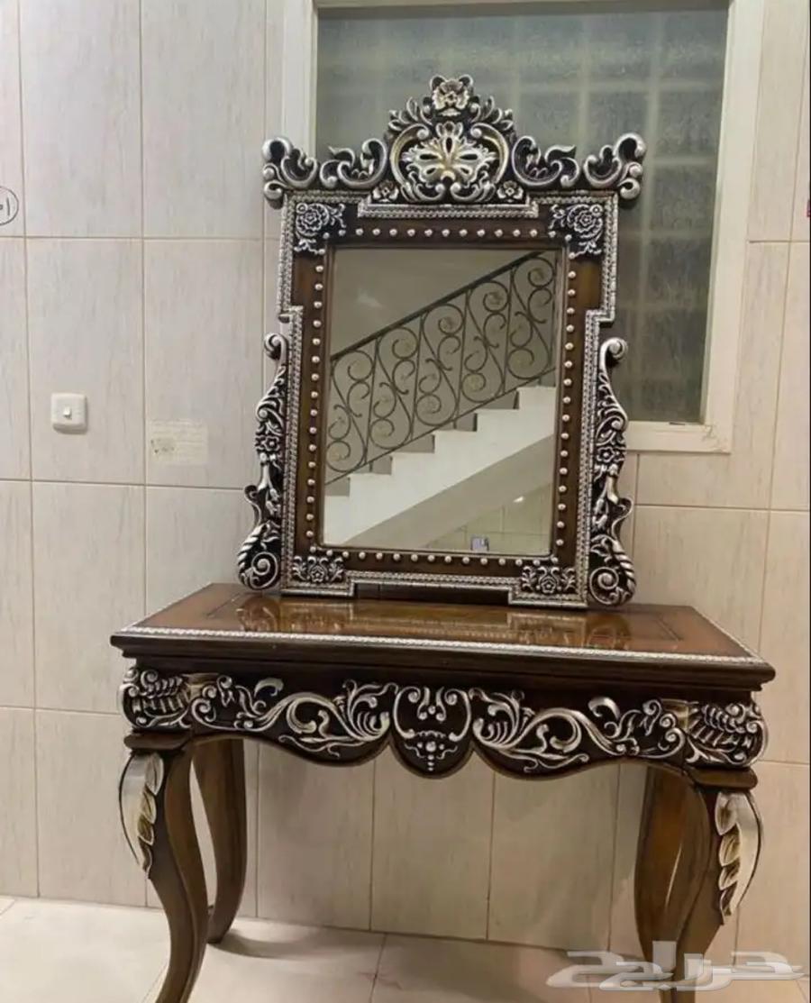 كنسول مدخل مع معلاق عبايات63655621591425111
