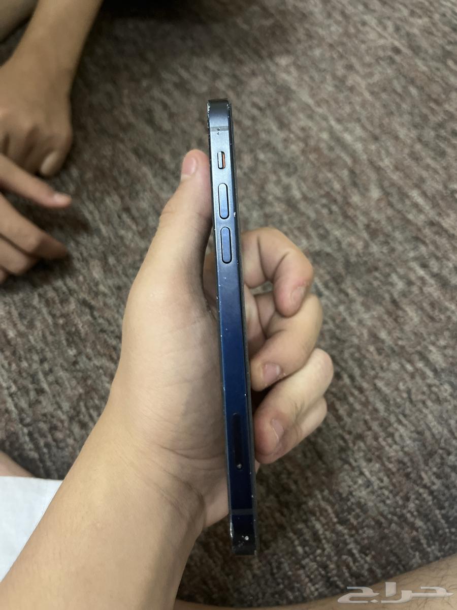 iPhone 12 Regular63656134409857113