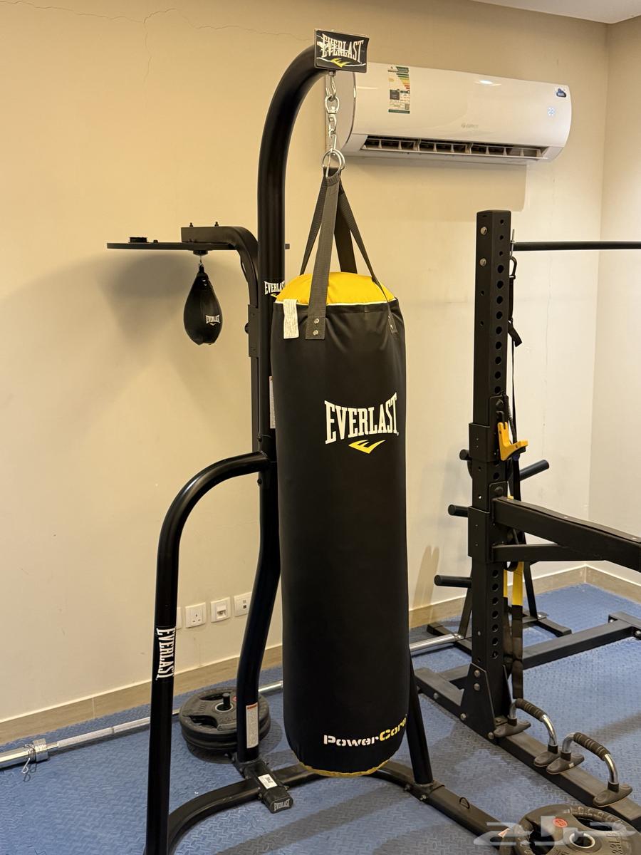 استاند ملاكمة everlast heavy bag speed bag stand63655702307331110