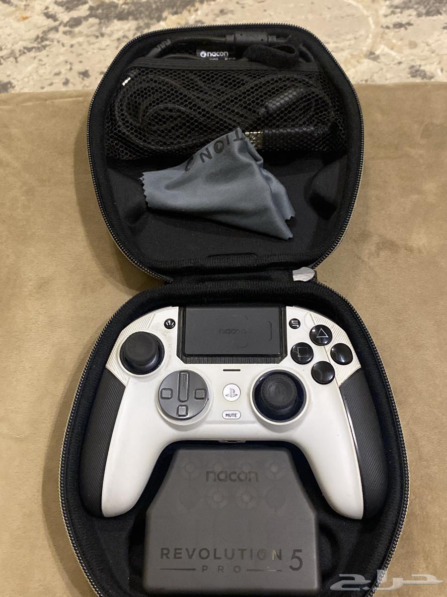 REVOLUTION 5 Controller63667536202115113