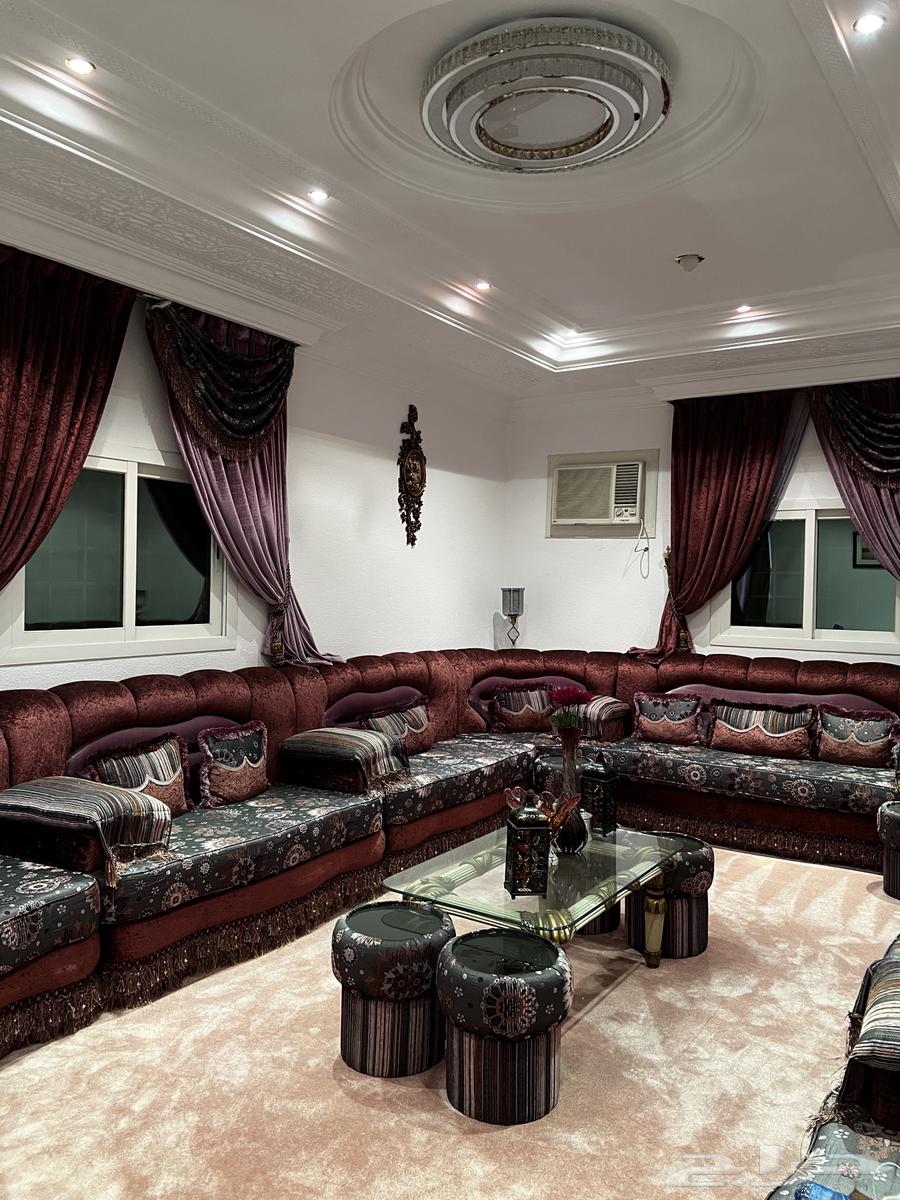 Clean sofa with curtains63667539690755110