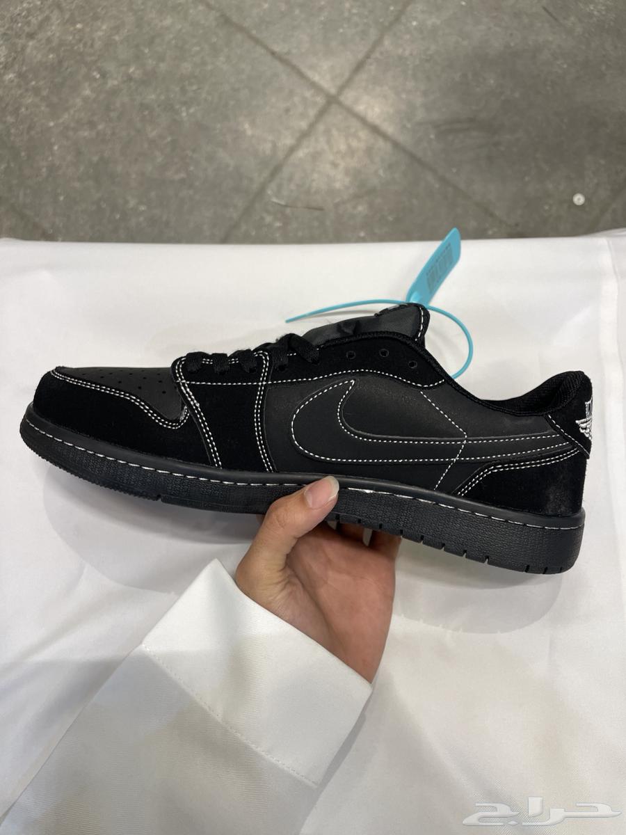 Travis Scott B 9963656134423298111