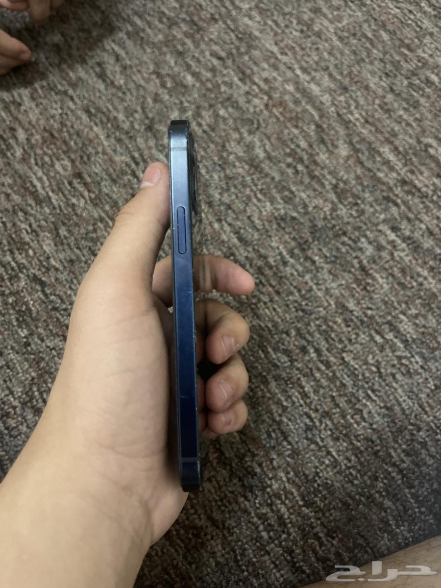 iPhone 12 Regular63656134409857111