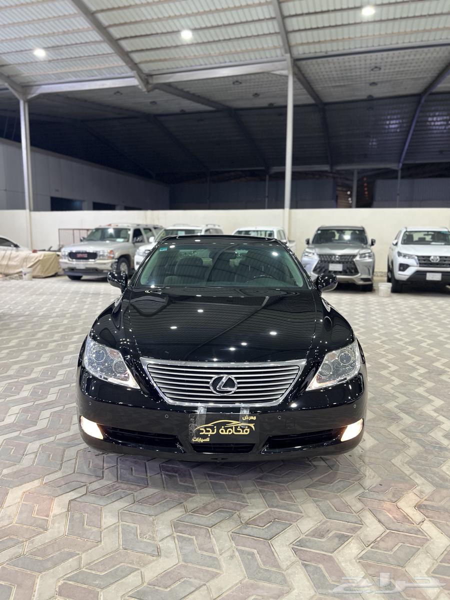 Lexus LS 460L 2007 Saudi, 119,000 km, excellent condition63699264081794110