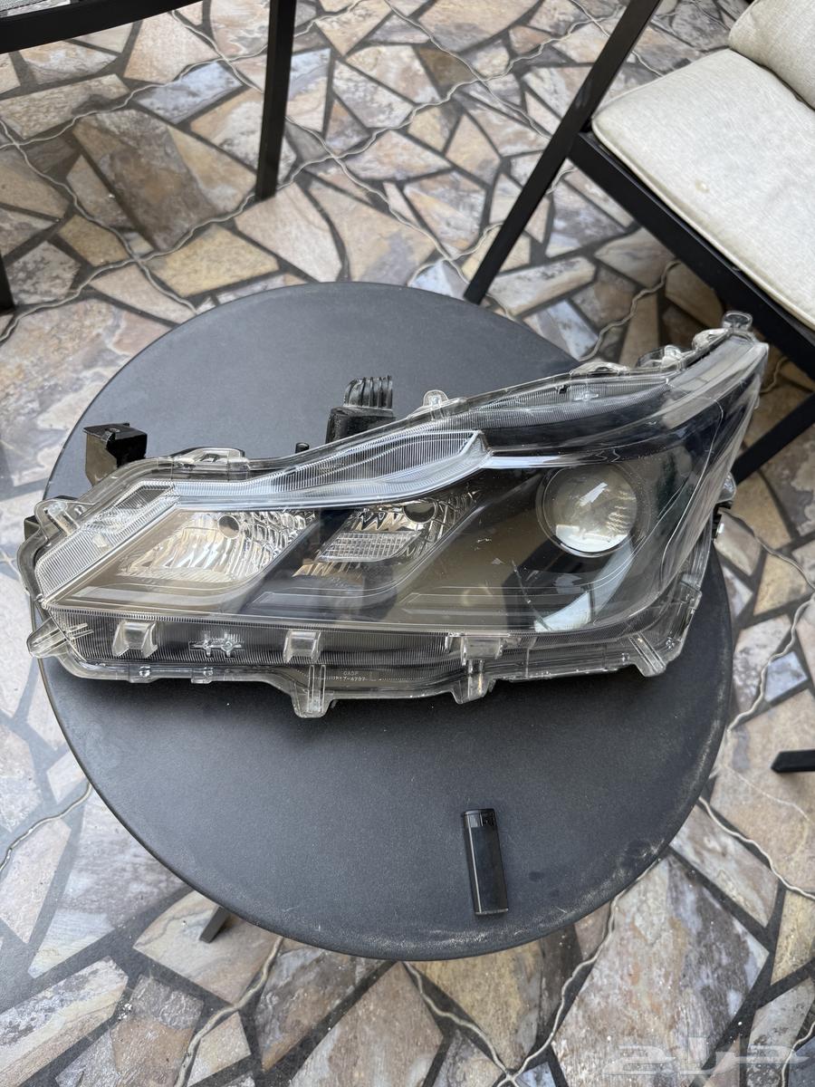 للبيع شمعات كورلا63698971655041110