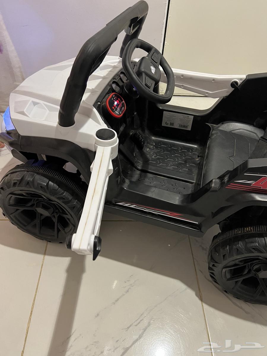 Semi-new toy car63657415372675110