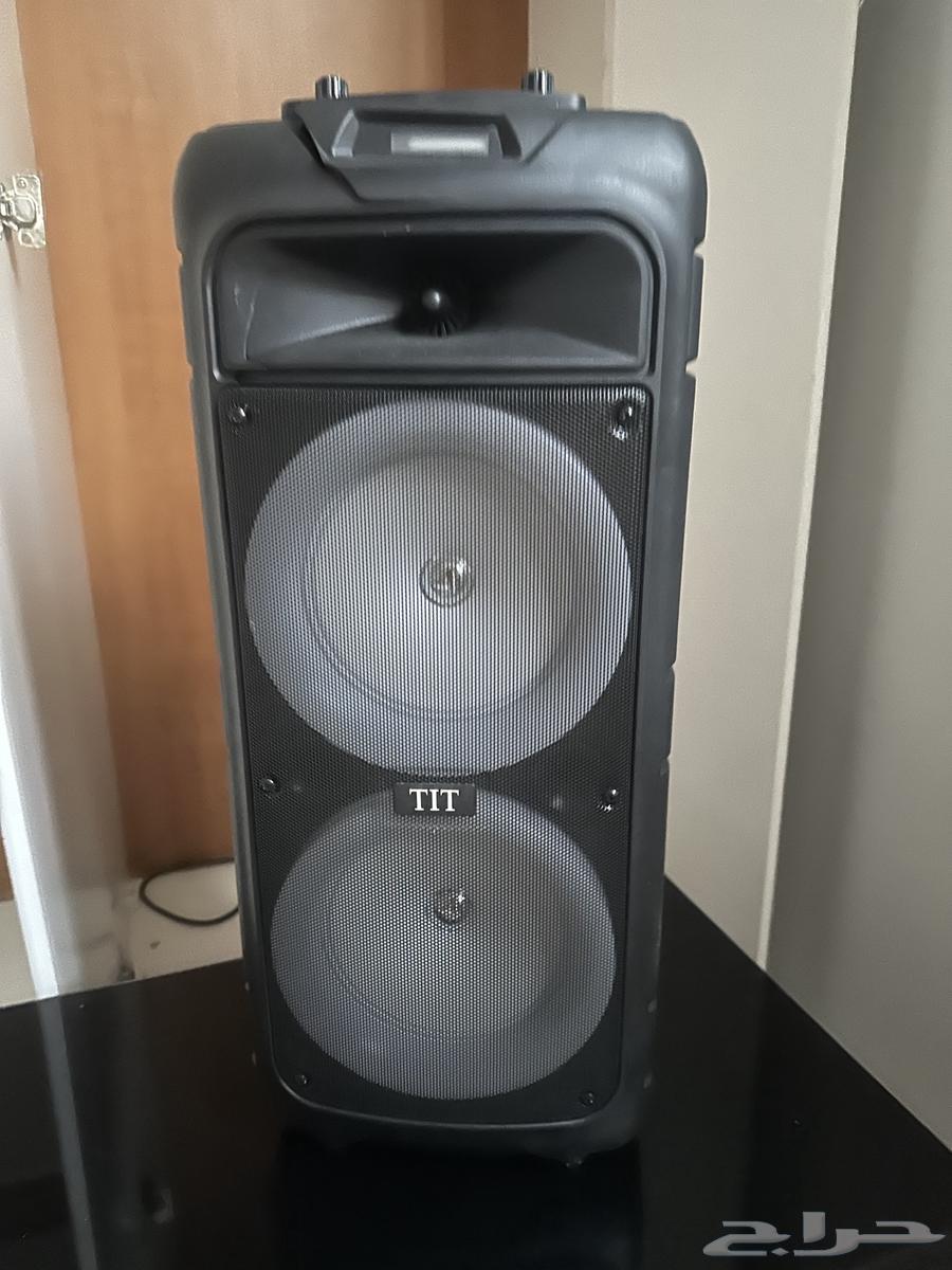 TV table, cabinet, and speakers for sale63655622774659112