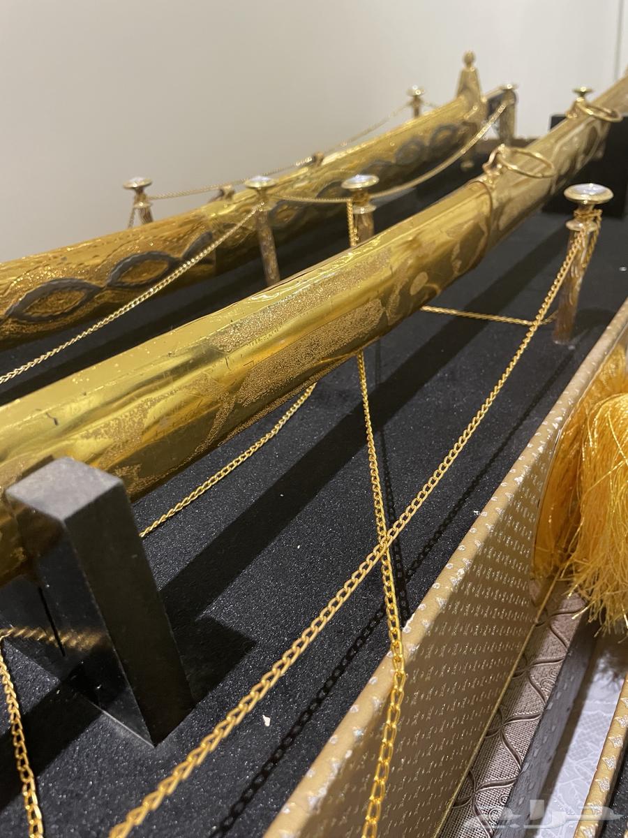 Clean, unused gift swords63655626279809111